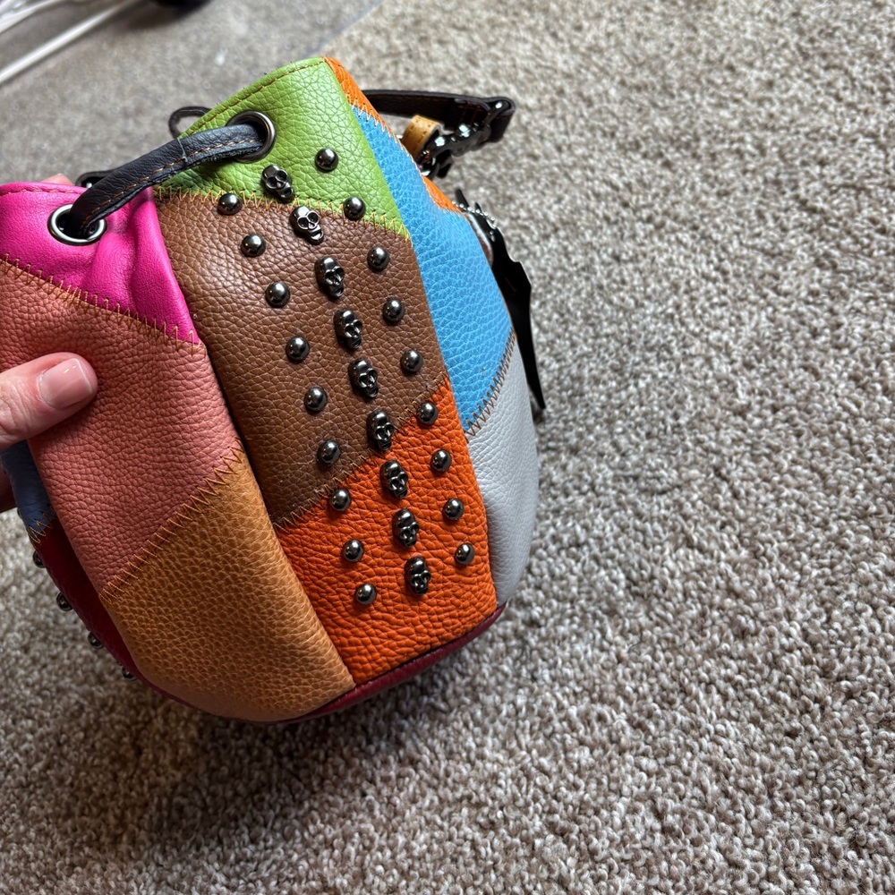 Ameri Leather Genuine Leather small sinch bag - Picture 2 of 7